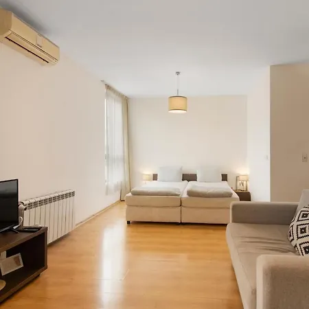 Fantastic Studentski Grad *